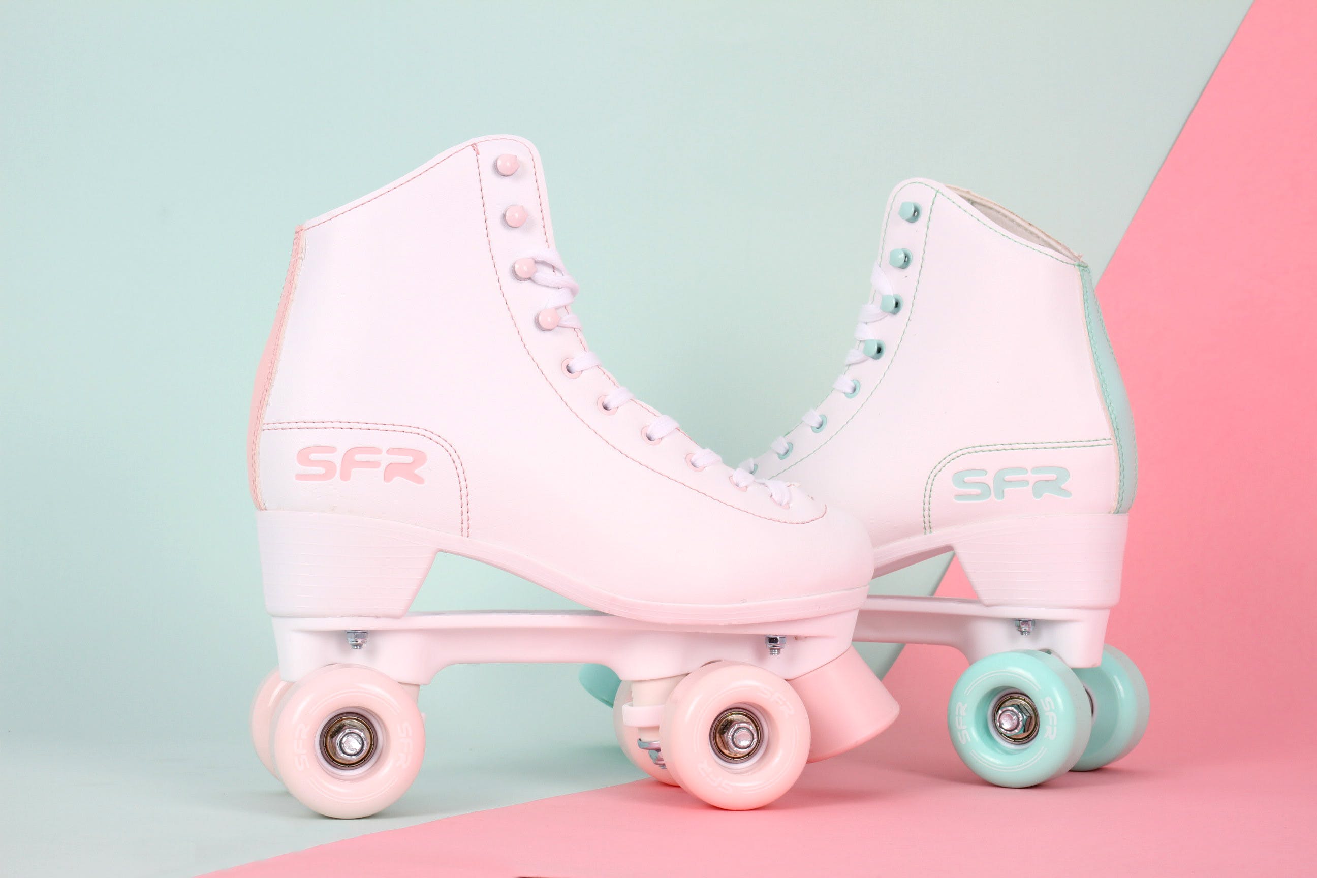 Best Roller Skates for Beginners - A SkateHut Guide Best Roller Skates for Beginners - A SkateHut Guide