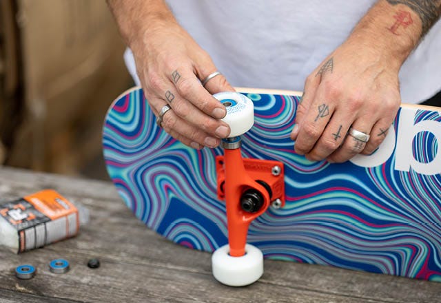 How to Change Skateboard Wheels