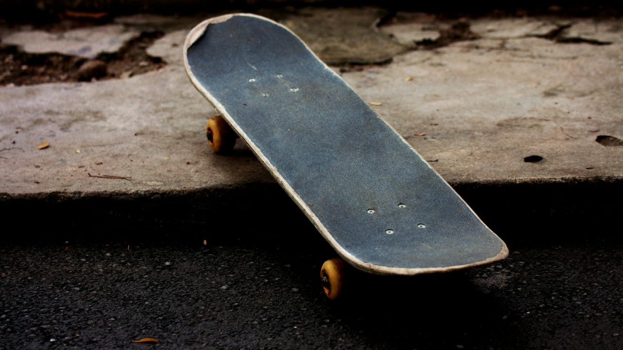 How to Grip a Skateboard