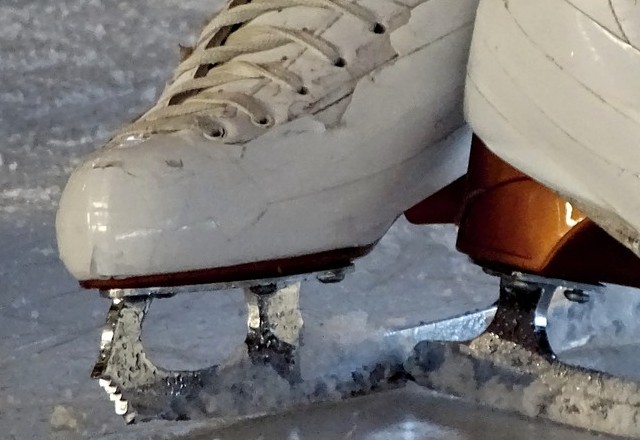 Best Ice Skates For 2024