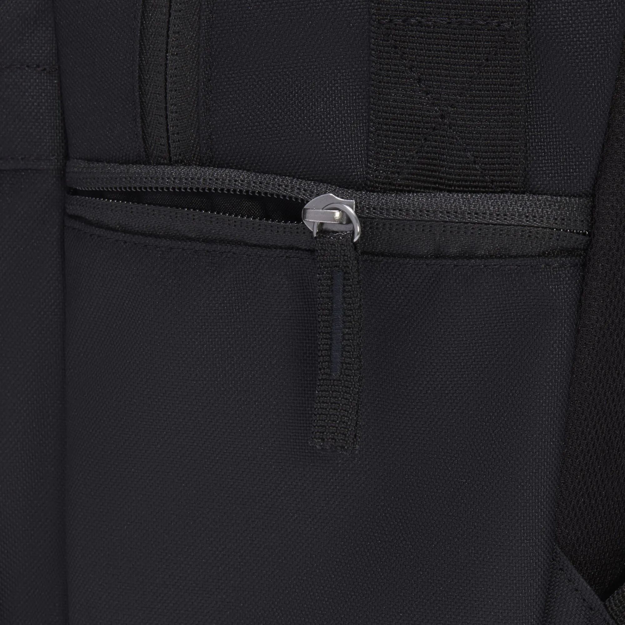 Nike SB Icon 26L Backpack Black/Black/White SkateHut