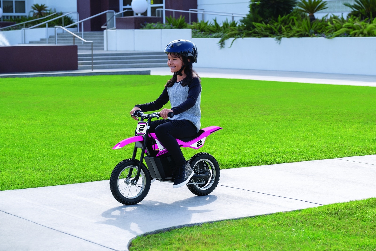Pink razor bike deals