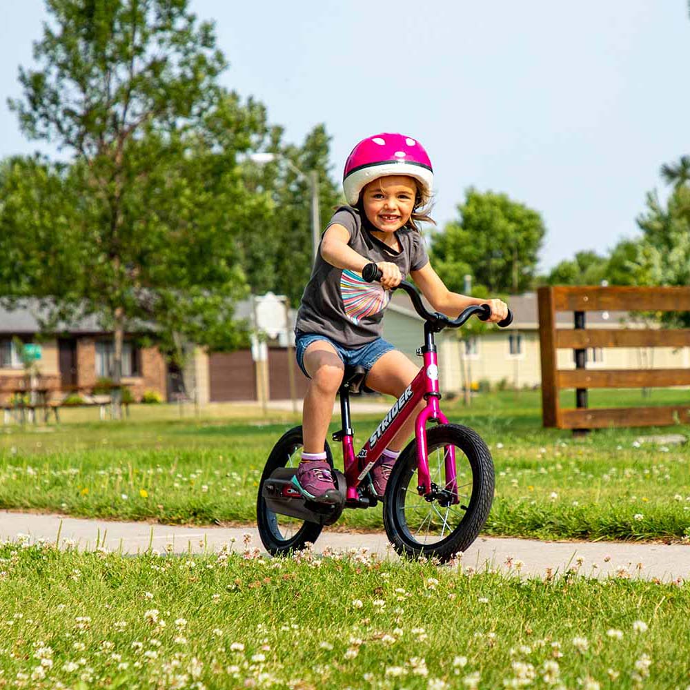 Strider 14x Sport Balance Bike Pink