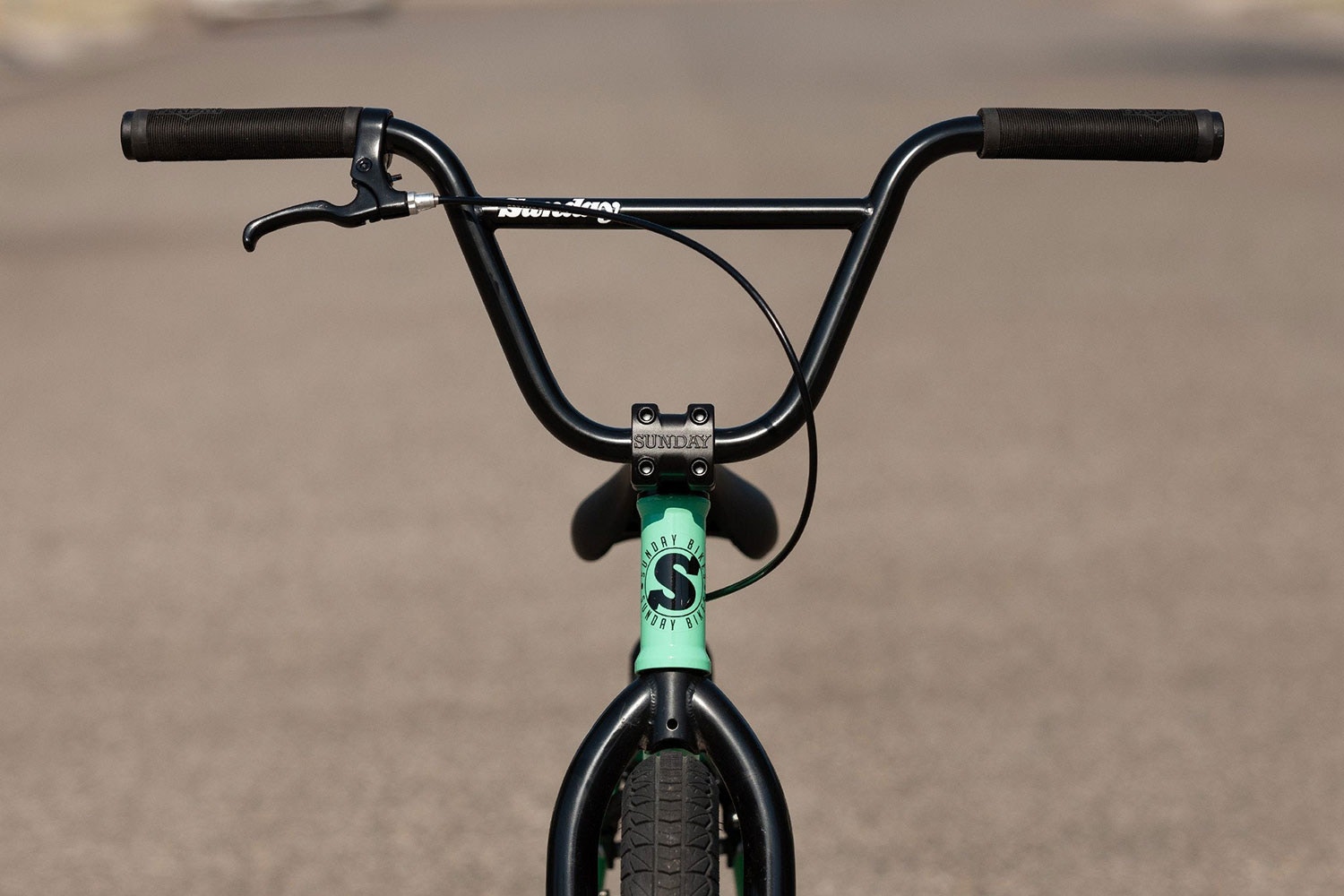 Sunday 2022 Primer 18 Complete BMX Gloss Toothpaste SkateHut