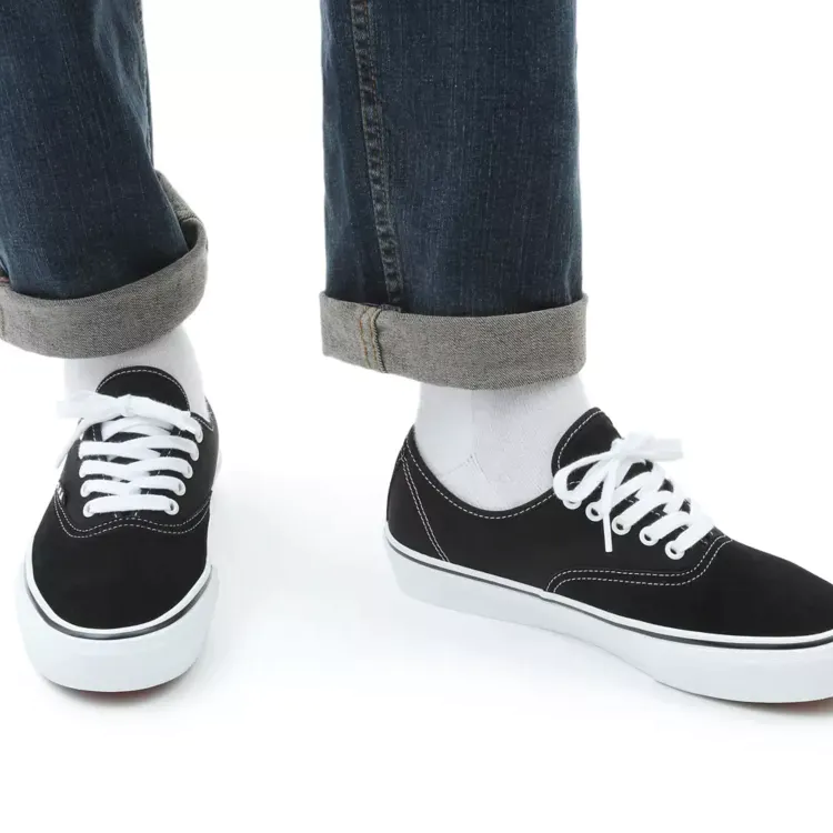 Black and white vans skate shoes clearance