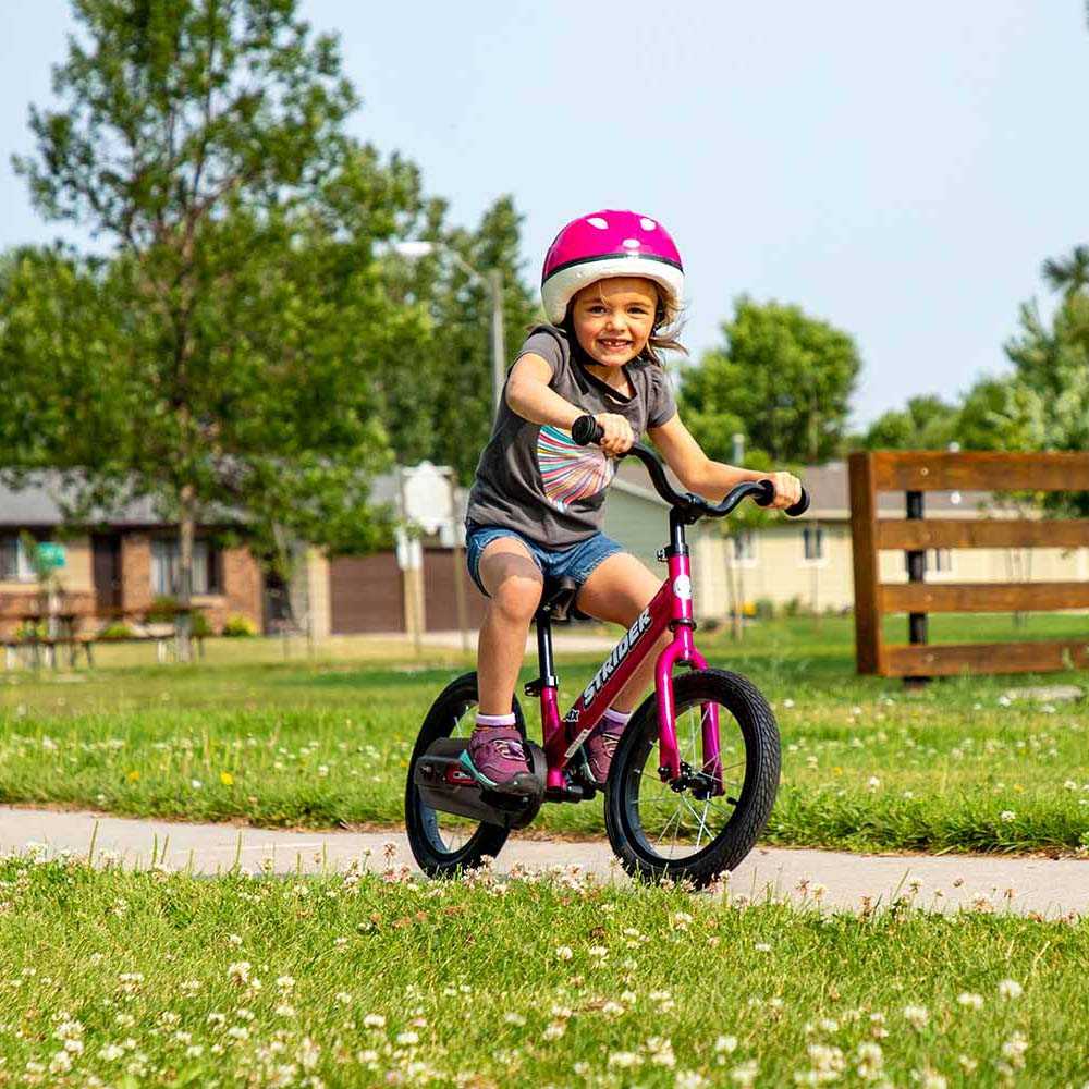 Strider 14x Sport Balance Bike - Pink | SkateHut